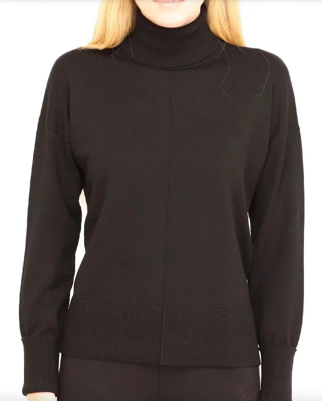 Fashion Innovation Long Sleeved Turtleneck With Side Slits In Black