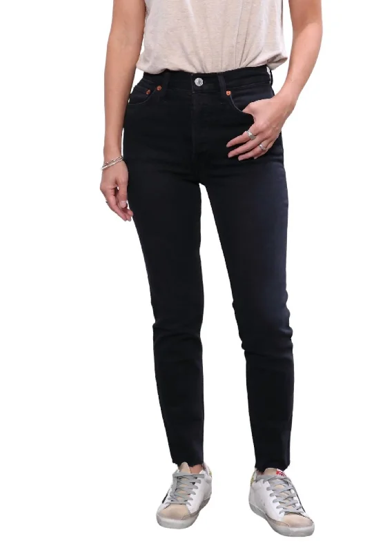 Perfect Tailoring 90's High Rise Ankle Jean In Faded Black