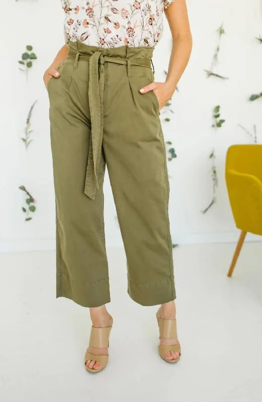 Street Charm Katie Paperbag Pant In Olive