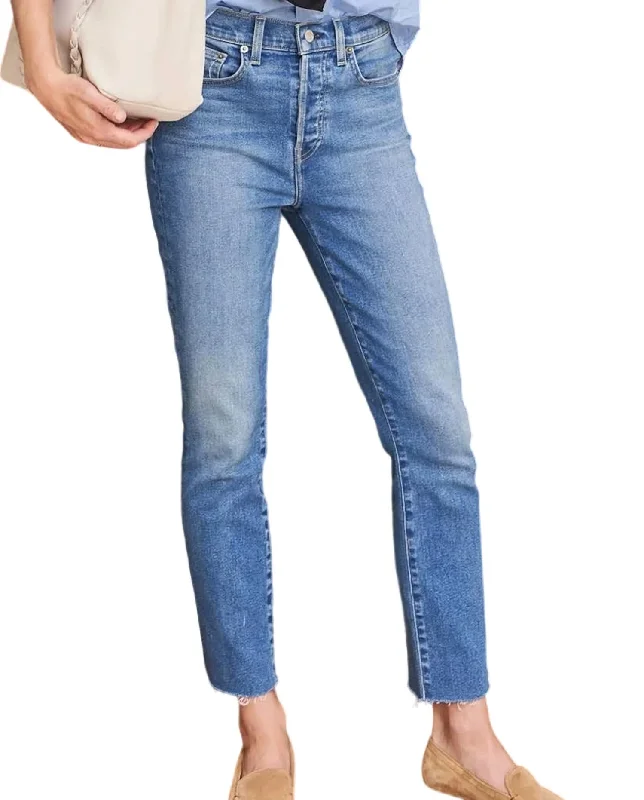 Comfortable Fashion Straight Leg Button Fly Jean In Everyday Blue