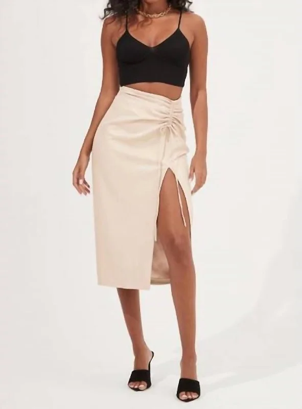 Fashionable Inner Wear Alondra Skirt In Cream