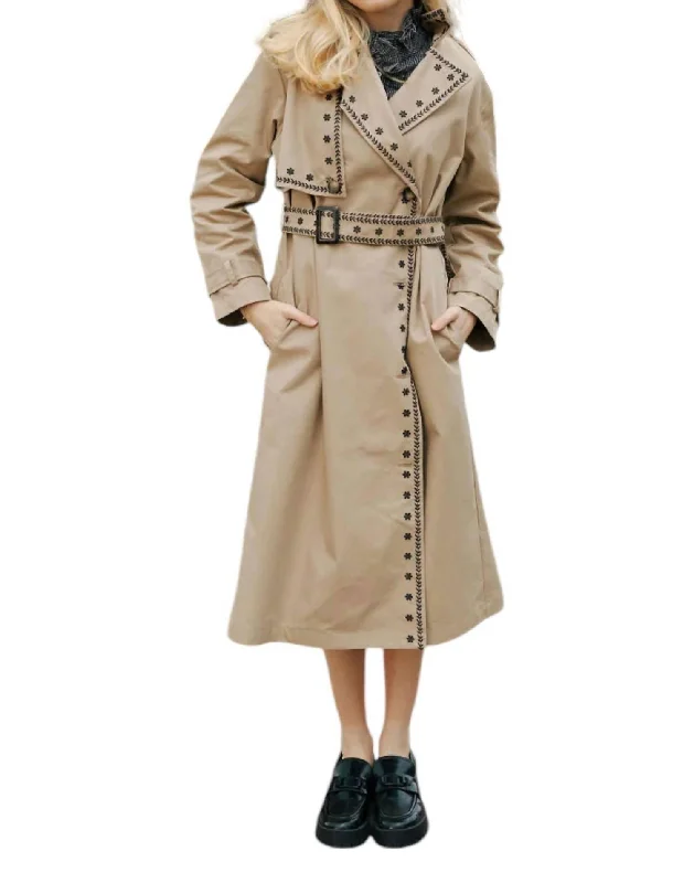 Elegant And Charming Embroidered Trench Coat In Beige