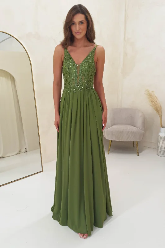 Urban Style Ariel Embellished Maxi Gown | Green