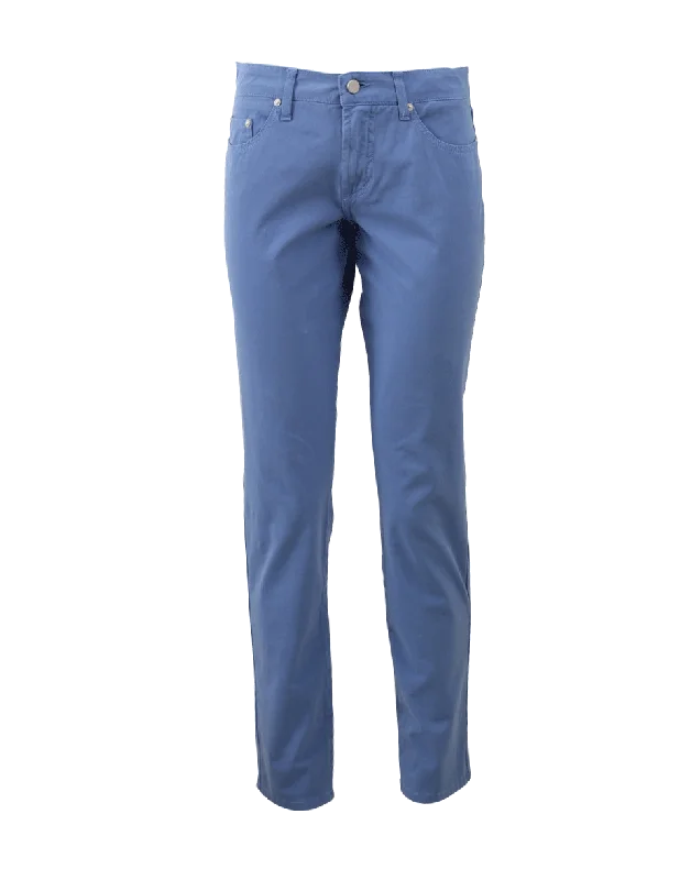 Elegant Design Tapered Leg Jean